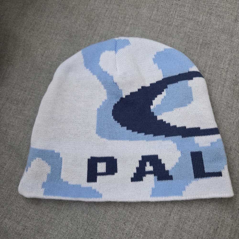 Palace x Oakley Beanie No Cuff 'Cloud'  White/Blue Camo‎ NWOT